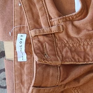 Skinny corduroy pants